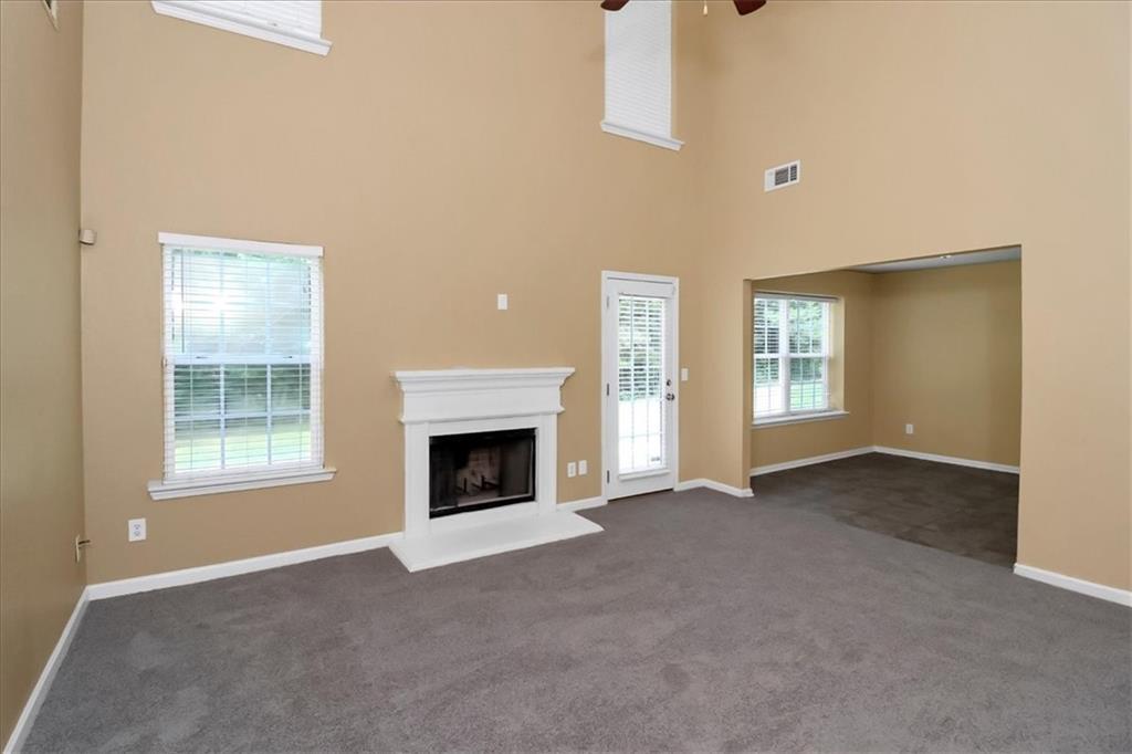 4678 Ravenwood Loop, Union City, Georgia image 13