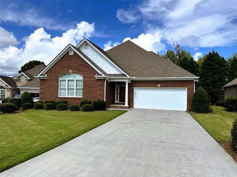 107 Savoy Place SE Calhoun GA 30701