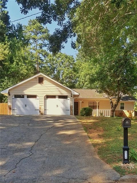 Photo of 4716 Mossy Lane NW, Lilburn, GA 30047 (MLS # 7610533)