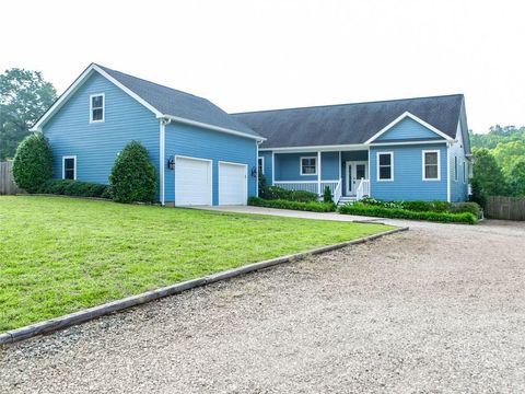 708 SHEEP PASTURE Road Commerce GA 30529