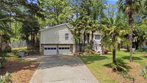 Homes For Sale - 247 Arbour Way<br/> Suwanee, GA 30024