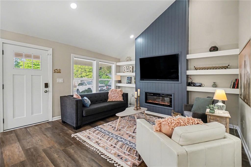 2074 Morehouse Drive