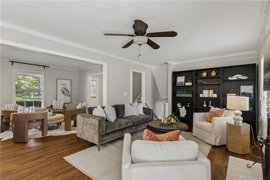 1424 Cedarhurst Drive