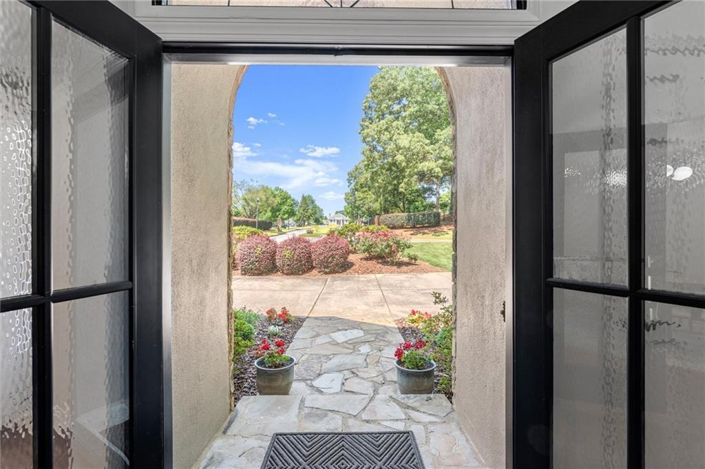 459 Atlanta Country Club Drive SE