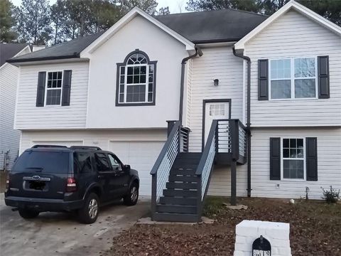 A home in Lithonia