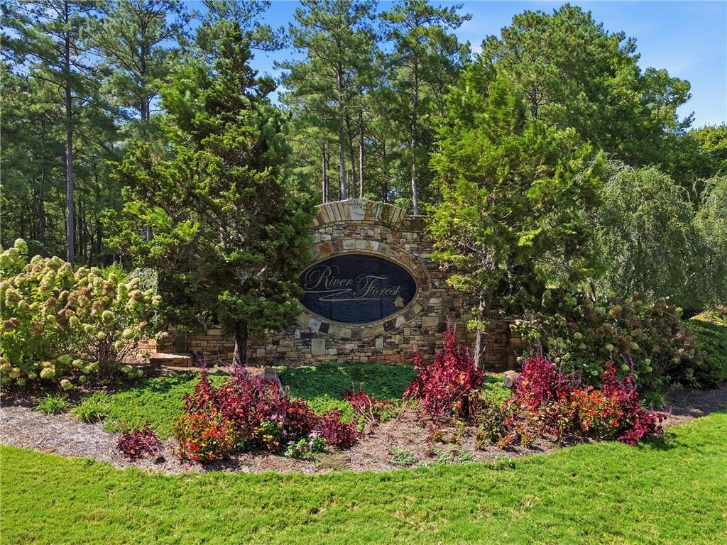 515 River Forest Drive