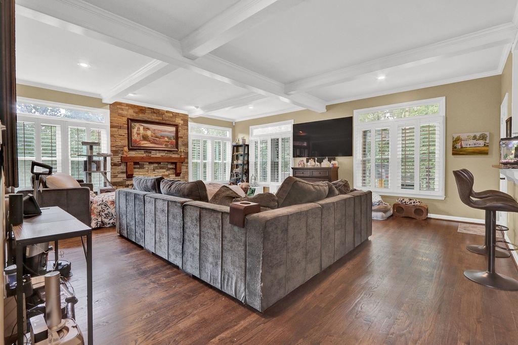 1110 Sheridan Way