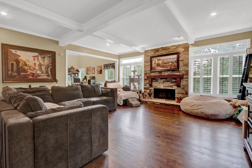 1110 Sheridan Way