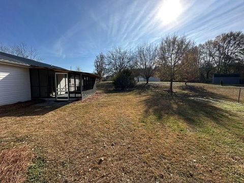 A home in Maysville