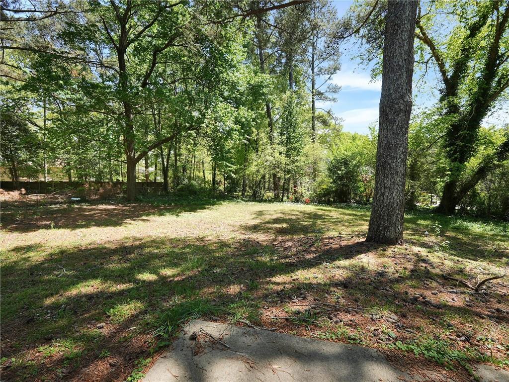 5470 Chanterella Court, Lilburn, Georgia image 7