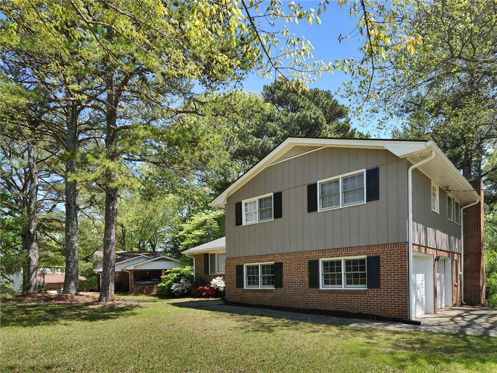 5470 Chanterella Court, Lilburn, Georgia image 3