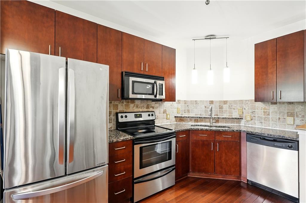 Sky Lofts - Residential