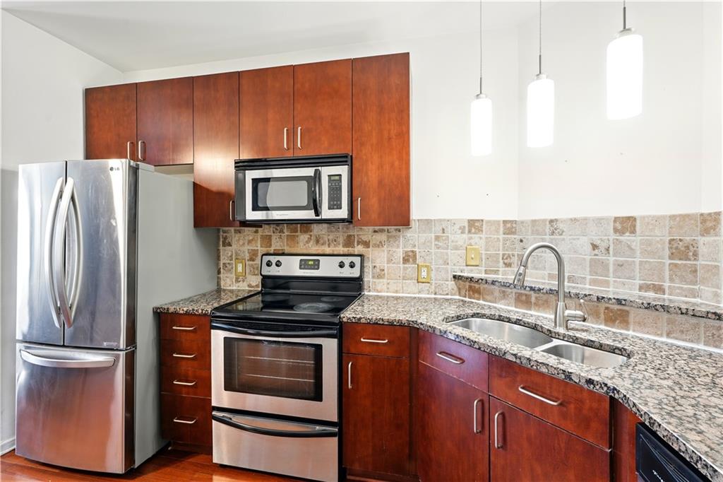 Sky Lofts - Residential