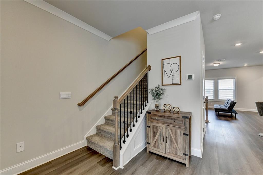 2756 Devon Vale Street