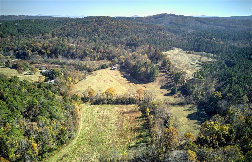 715 E Cochran Road SE