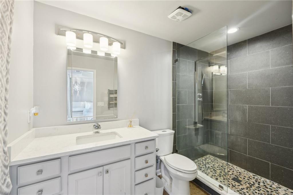 2290 Limehurst Drive, Brookhaven, Georgia image 27