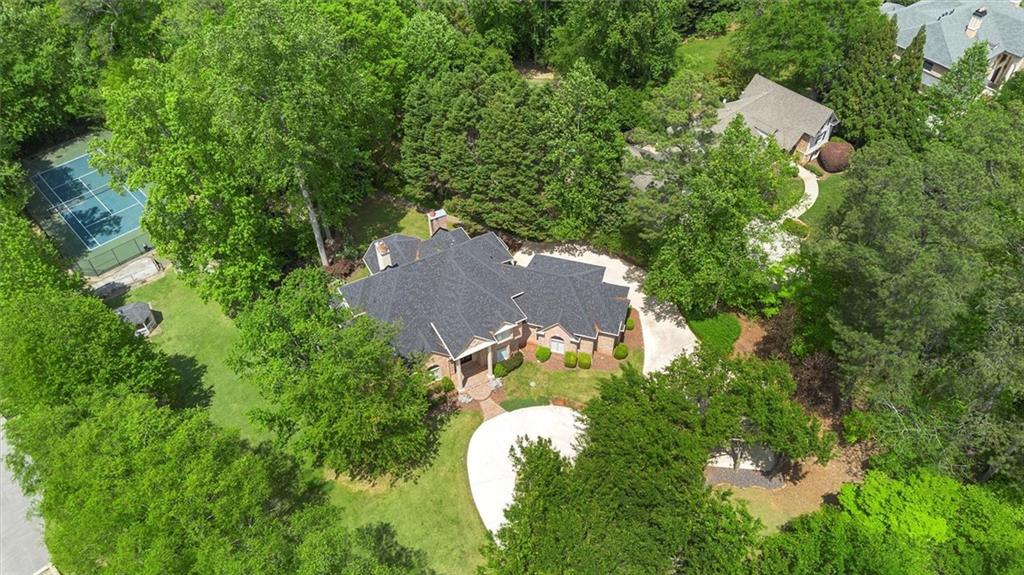 3 Woodlawn Drive NE