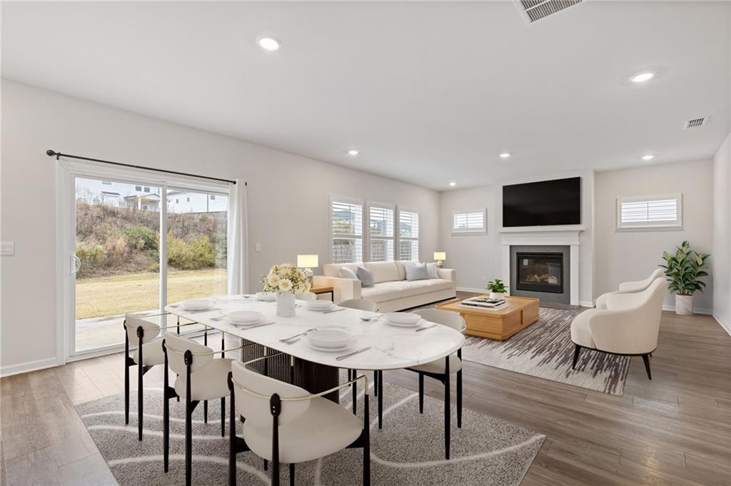 6039 Hickory Creek Court