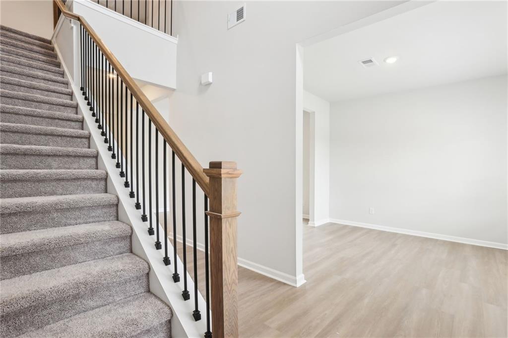 213 Cedar Wood Trace