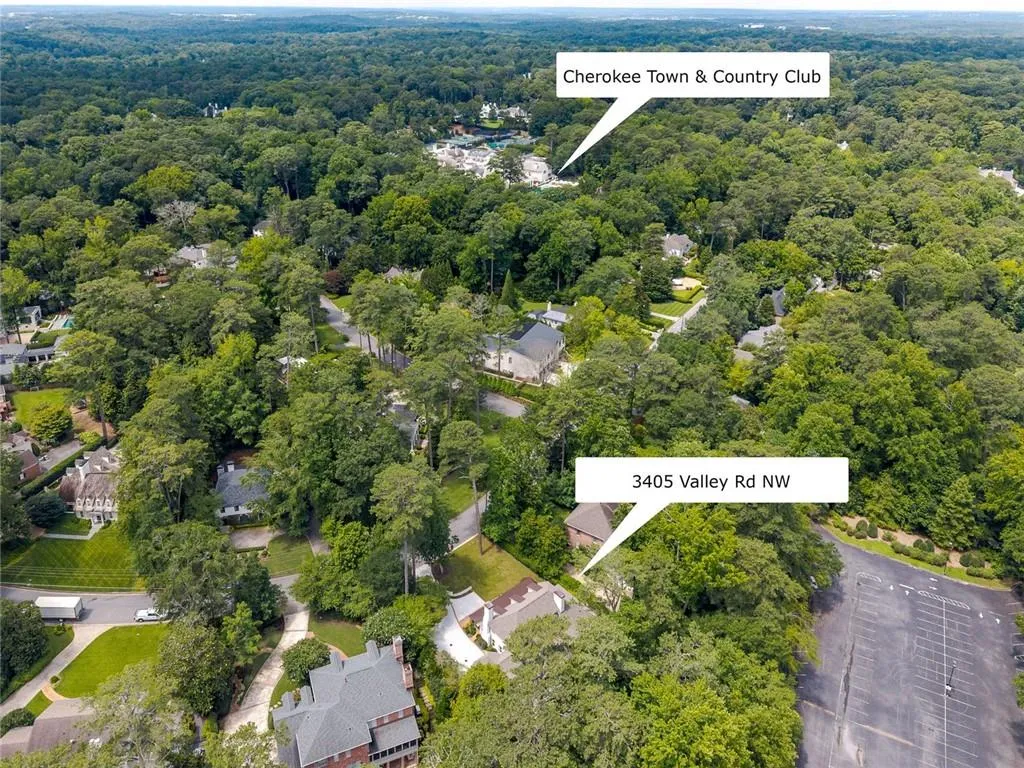 Atlanta, Georgia 30305, United States, 4 Bedrooms Bedrooms, ,5 BathroomsBathrooms,Residential,Active,168847