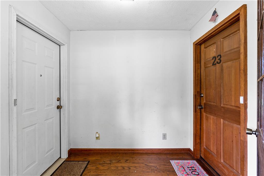 23-25 Sentry Oak Court