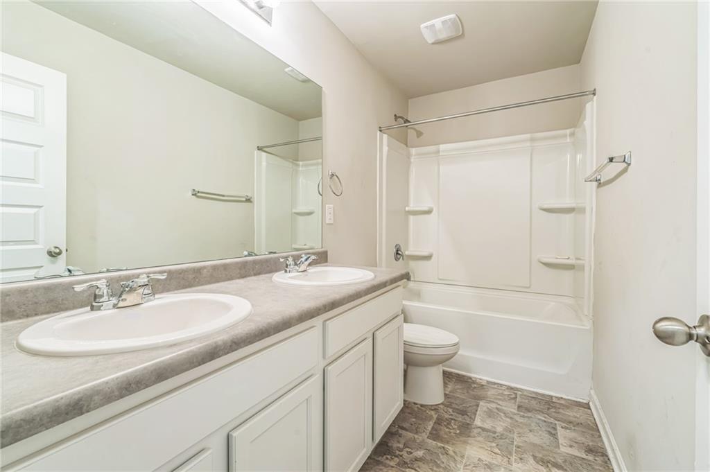 2142 Theberton Trail, Locust Grove, Georgia image 15