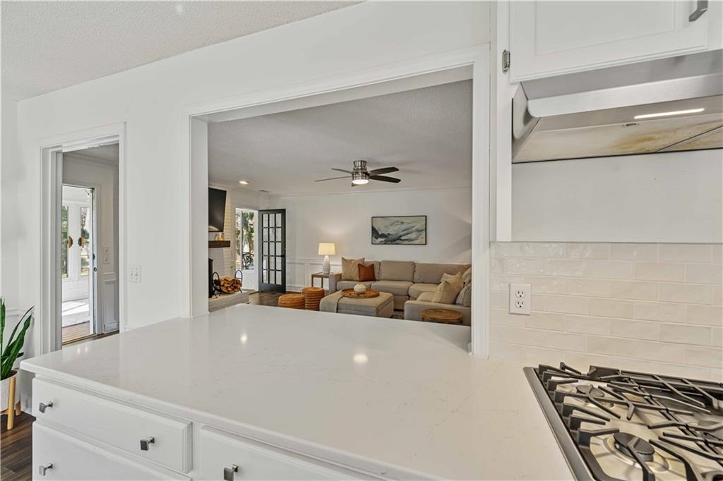 440 N Farm Drive, Alpharetta, Georgia image 19