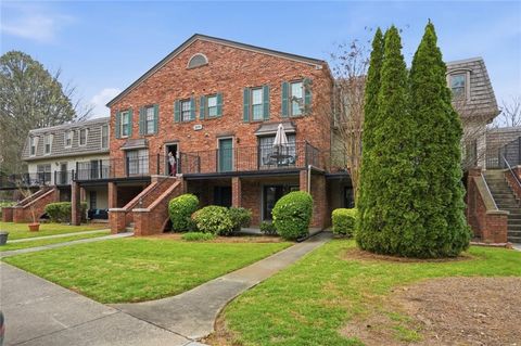 Photo of 3091 Colonial Way #M2, Atlanta, GA 30341 (MLS # 7737963)