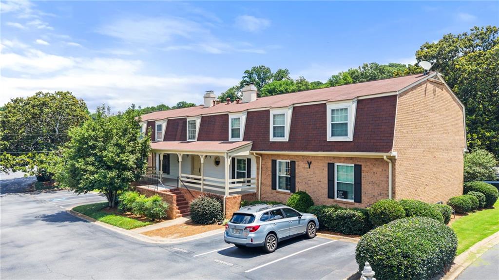 3825 Lavista Road Y1