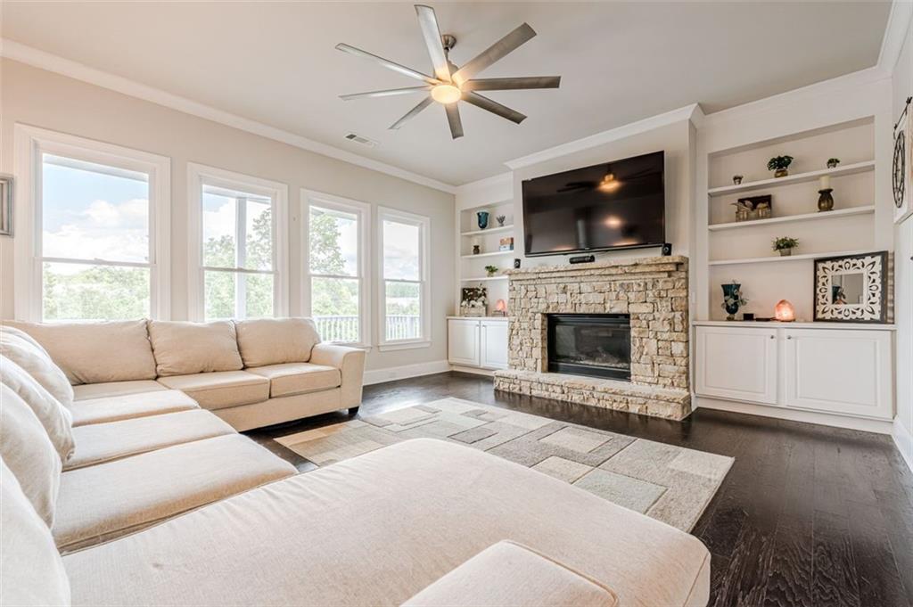 7217 Paddlewheel Court, Flowery Branch, Georgia image 17