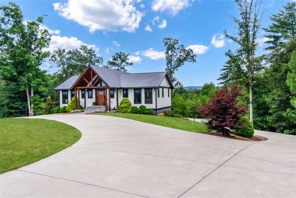 1046 Crossroads Church Road