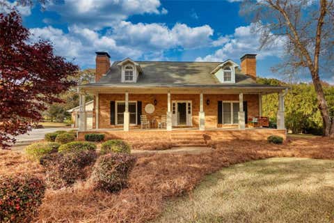 Homes For Sale - 131 Upchurch Drive<br/> Mcdonough, GA 30252