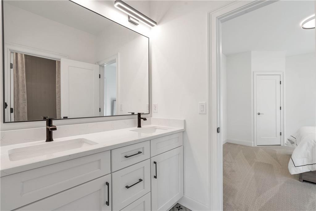 4505 Caroline Walk, Dunwoody, Georgia image 32