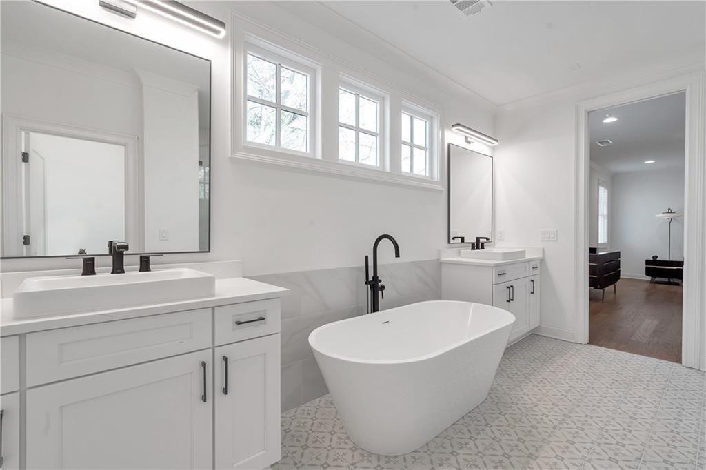 4505 Caroline Walk, Dunwoody, Georgia image 42