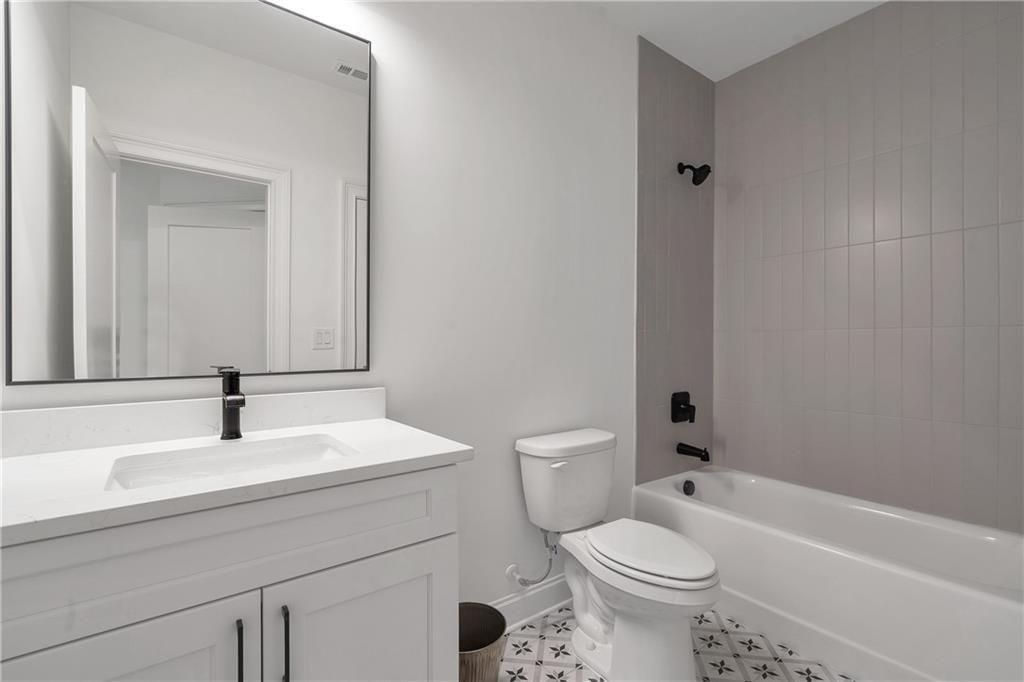4505 Caroline Walk, Dunwoody, Georgia image 37