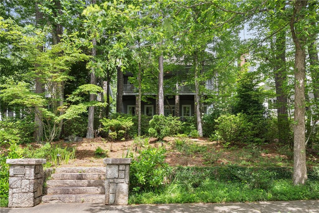 9032 Selborne Lane
