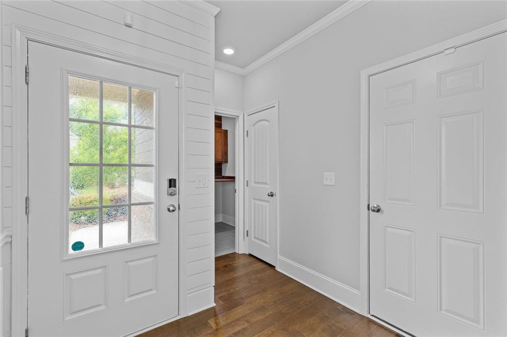 6469 Crosscreek Lane Lane
