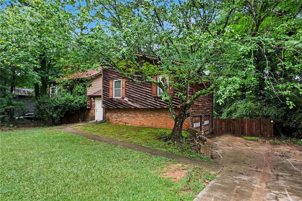 5894 Sutton Drive
