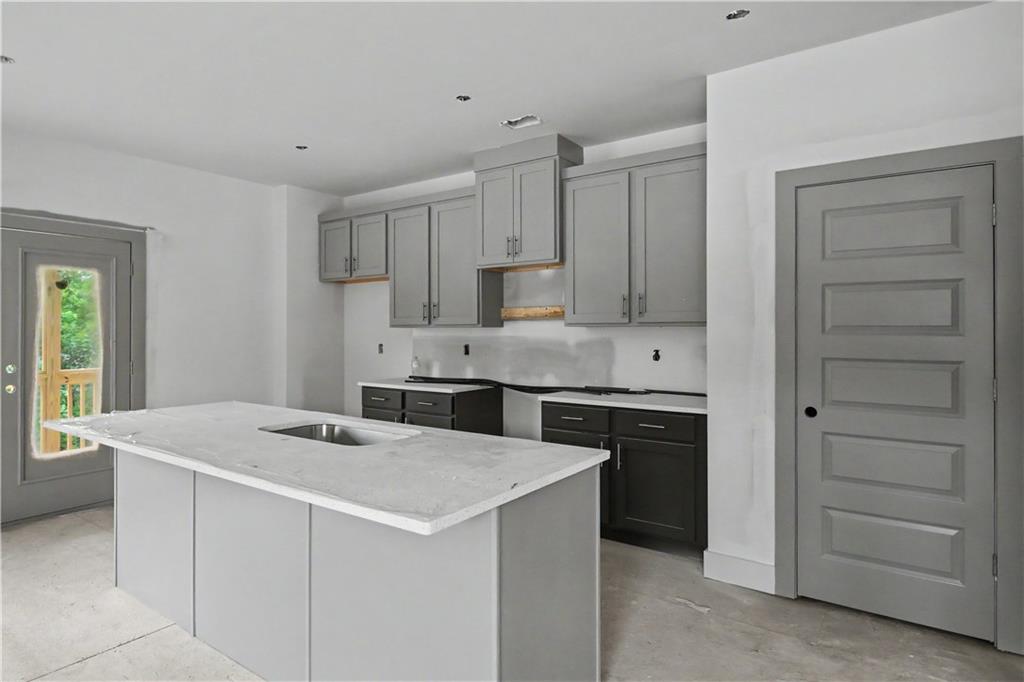 4255 Fern River Trail 13