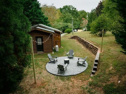 Homes For Sale - 6030 Spout Springs Road<br/> Flowery Branch, GA 30542