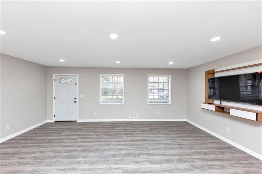 7455 Innes Street, Riverdale, Georgia image 3