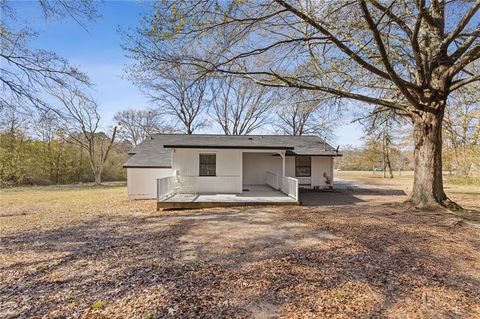 A home in Villa Rica