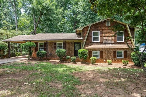 Homes For Sale - 3894 Maplewood Drive<br/> Decatur, GA 30035