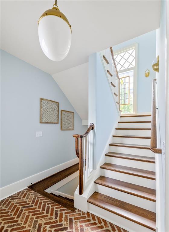 28 Bass Street SE