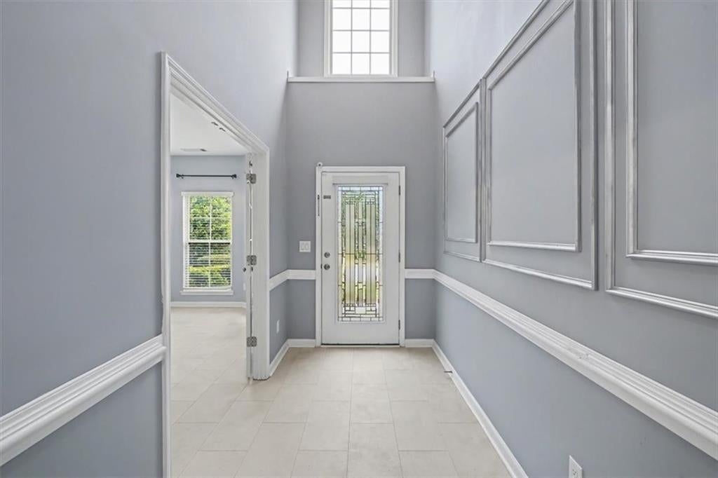 6810 Rocking Horse Lane