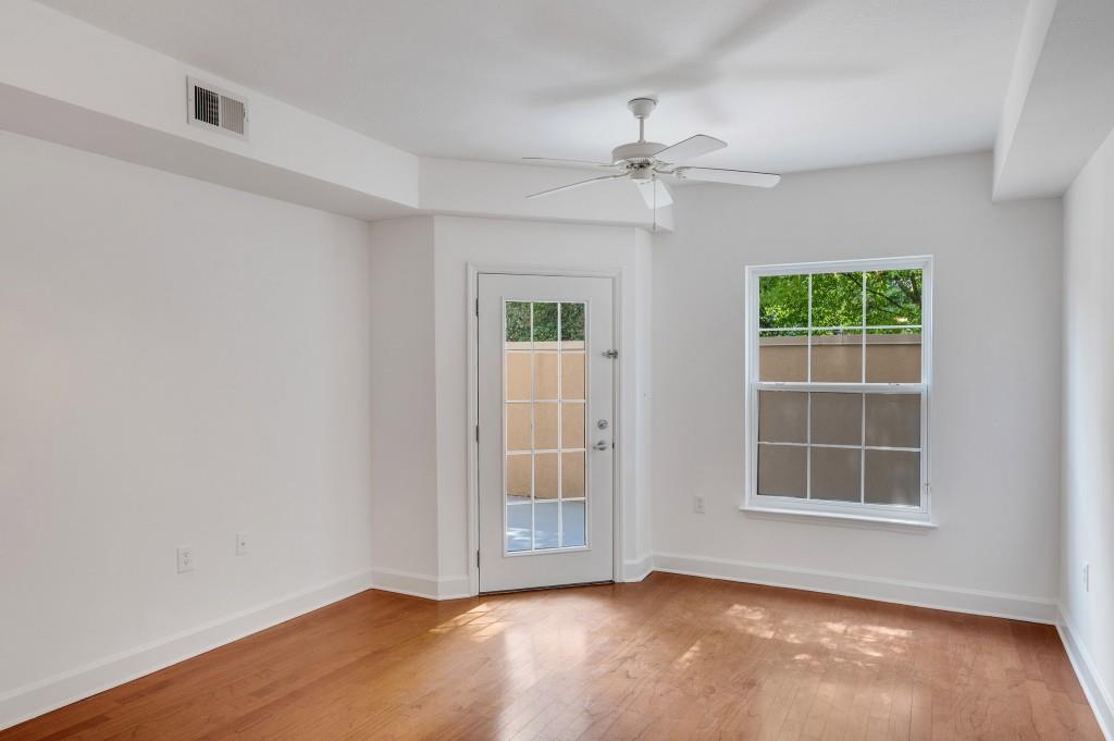 230 E Ponce de Leon Avenue 116