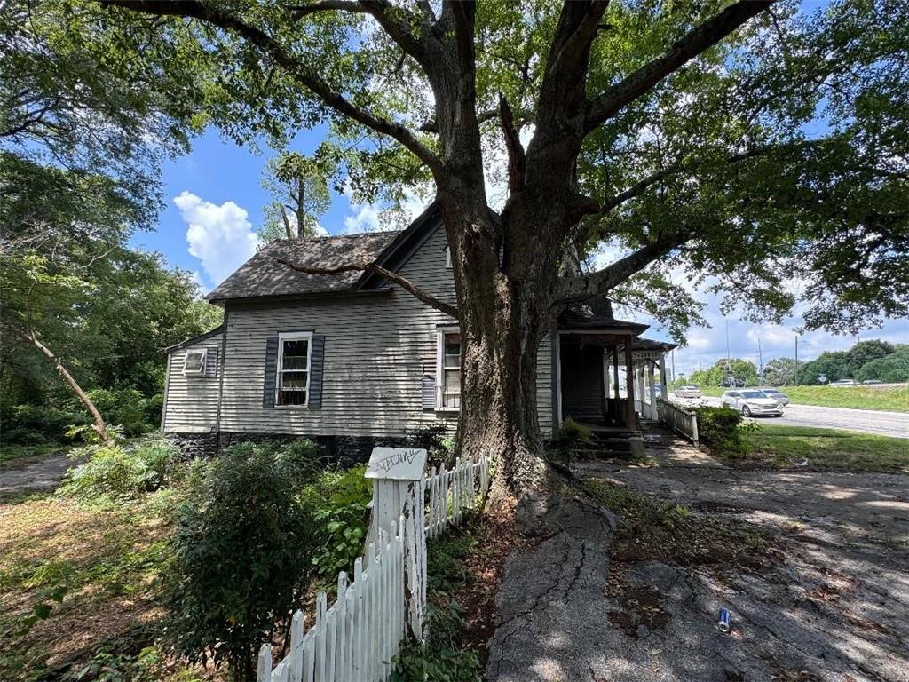 3260 E Ponce De Leon Avenue