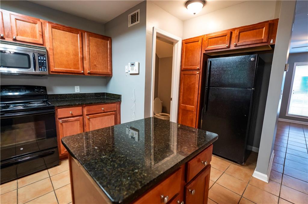 122 Summer Place, Norcross, Georgia image 9