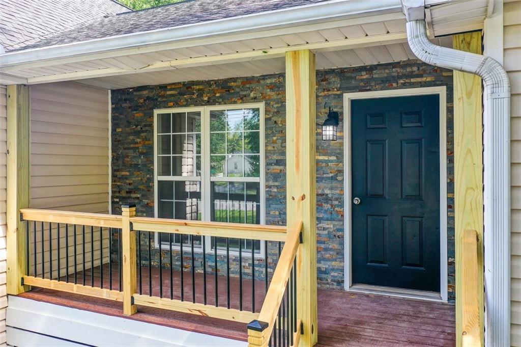 134 SUMMER LAKE Drive