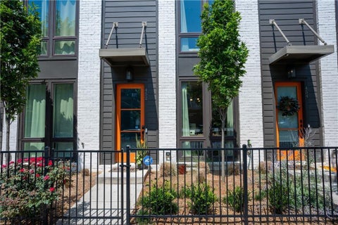 Townhouse For Rent - 452 Latta Street #27<br/> Atlanta, GA 30308